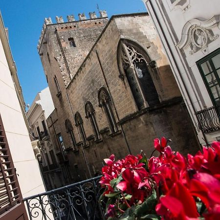 Gioeni Suites - Charming Loft Palerme Extérieur photo