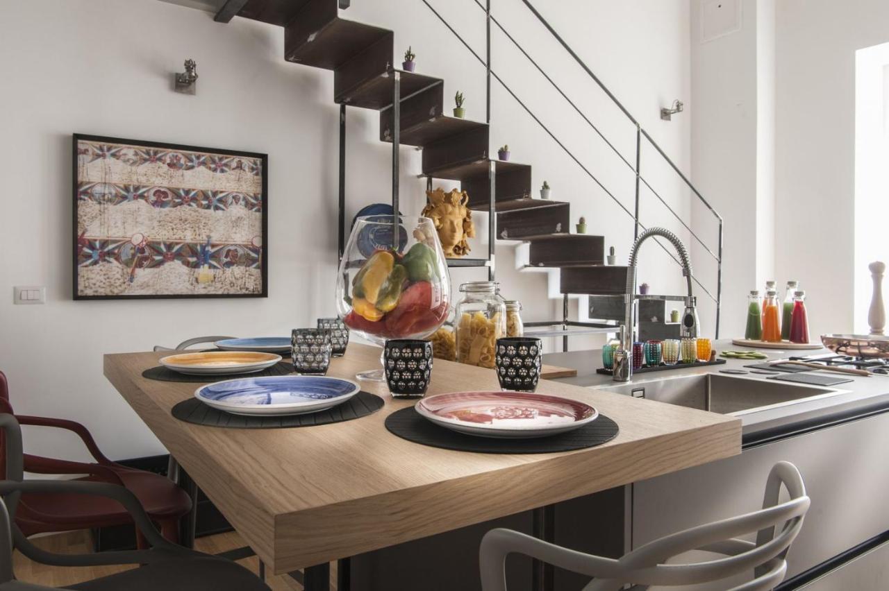 Gioeni Suites - Charming Loft Palerme Extérieur photo